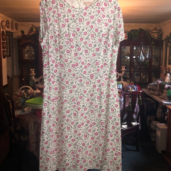 Brooks Brothers - Pink and White Floral Dress - Picture 1 of 3